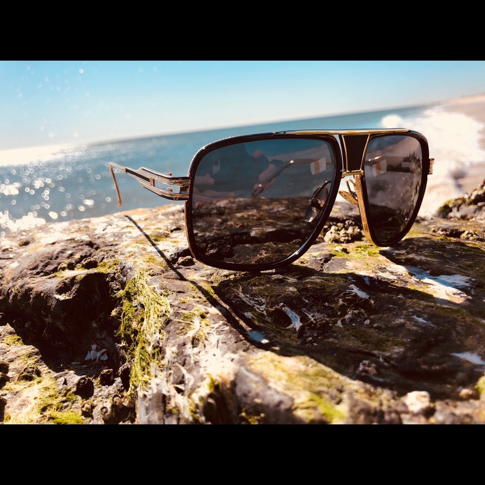 Vintage styled Sunglasses